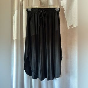 Sozy Black XS Midi Skirt